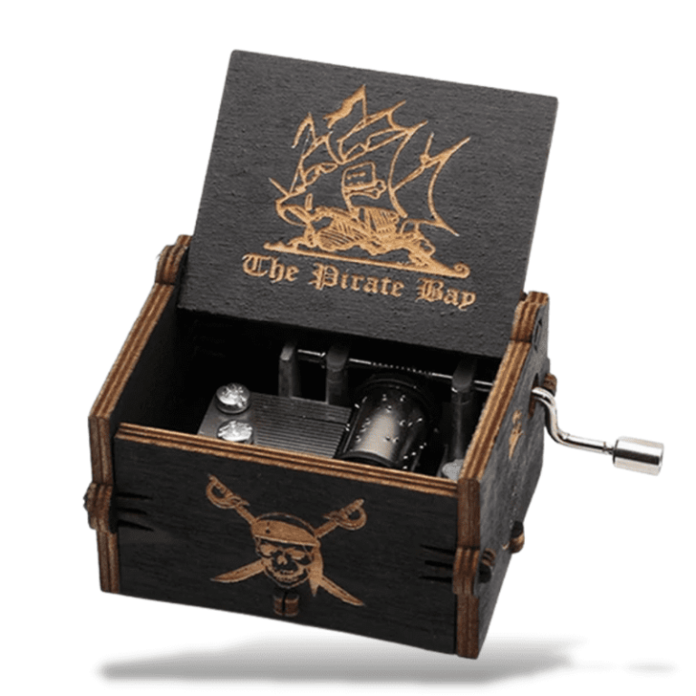 Speldosa pirates of the caribbean